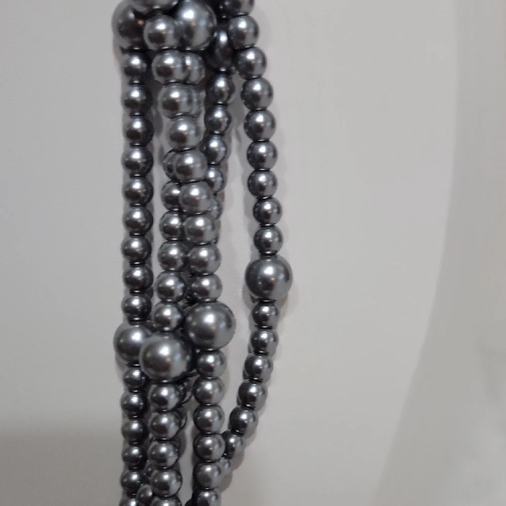 Vera Wang Silver Beaded Necklace - Picture 3 of 9